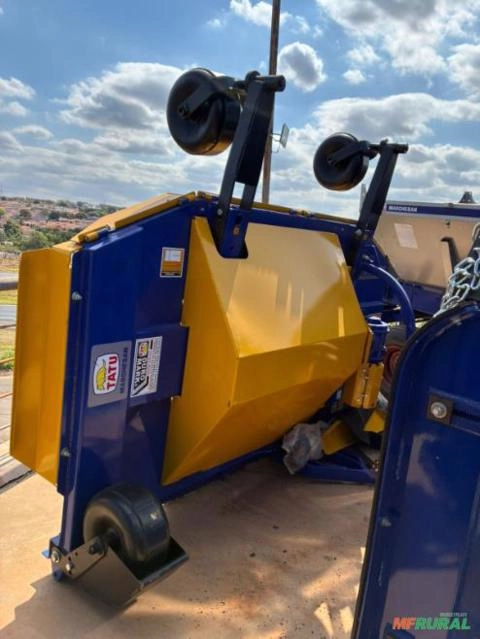 Roçadeira Tatu Rc2E 2.60 LSL ecológica Nova Imagem Roçadeira Tatu Rc2E 2.60 LSL ecológica Nova