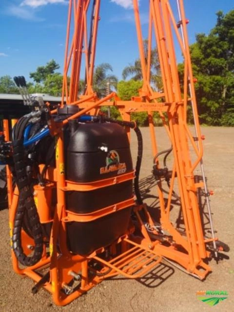 Imagem Pulverizador Sulamerica  600 litros Imagem Pulverizador Sulamerica  600 litros