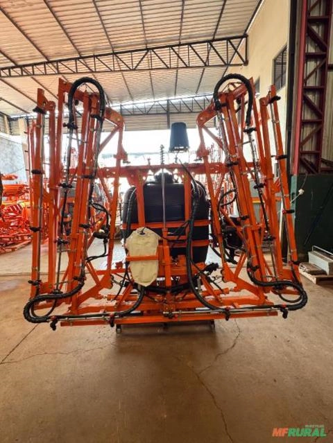 Pulverizador 600 Litros - Eficiência e Potência Imagem Pulverizador 600 Litros - Eficiência e Potência