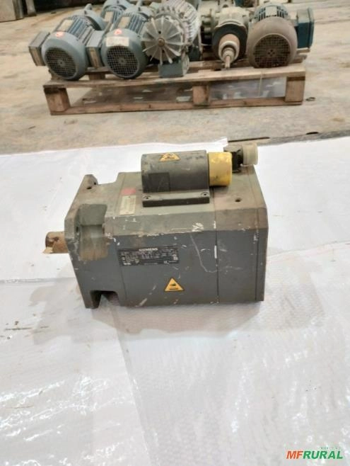 Servo Motor Siemens 1FT6082 - 11,4 Nm Imagem Servo Motor Siemens 1FT6082 - 11,4 Nm