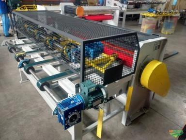 Imagem GUILHOTINA ROTATIVA PARA LAMINAS Imagem GUILHOTINA ROTATIVA PARA LAMINAS