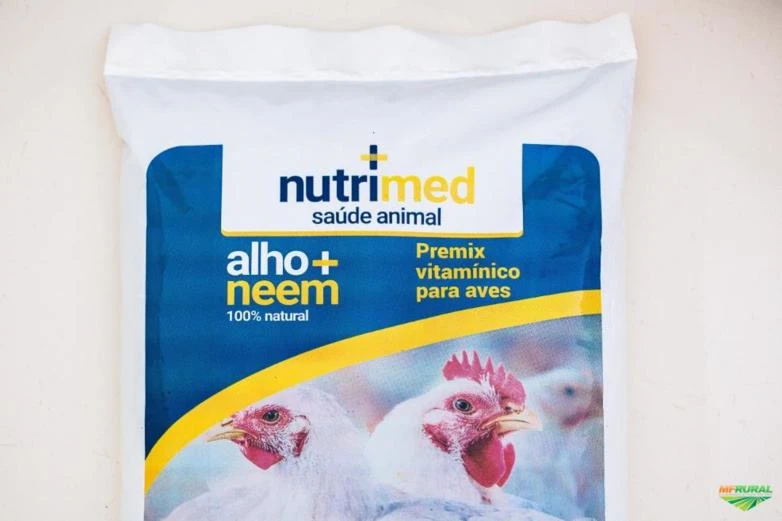 Premix Vitamínico para Aves - Alho + Neem