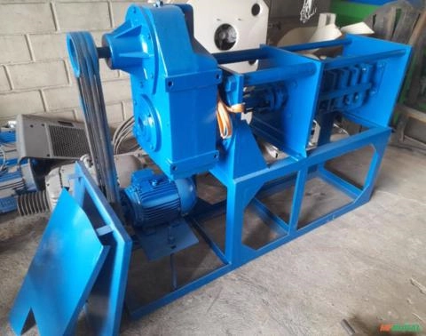 PRENSA MECÂNICA PARA EXTRAÇÃO DE ÓLEO VEGETAL Imagem PRENSA MECÂNICA PARA EXTRAÇÃO DE ÓLEO VEGETAL