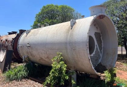 Caldeira 12 kgf/cm² – 12.000 kg/h (Corpo Reformado) Imagem Caldeira 12 kgf/cm² – 12.000 kg/h (Corpo Reformado)