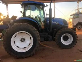 Trator New Holland T7.175 4x4 ano 17
