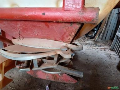 Imagem Adubador ACCURA 1600 Imagem Adubador ACCURA 1600