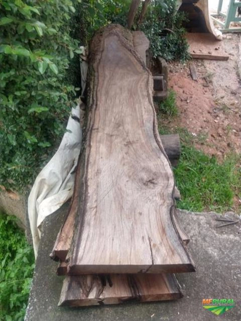 Compro pranchas de madeira Imagem Compro pranchas de madeira