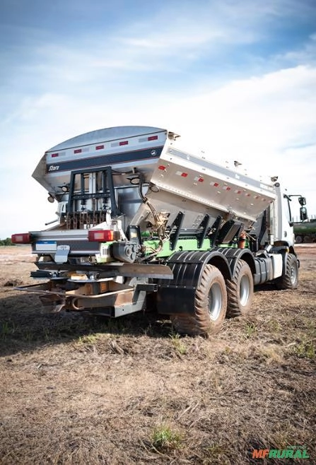 Distribuidor Hércules 24000 C Stara Imagem Distribuidor Hércules 24000 C Stara