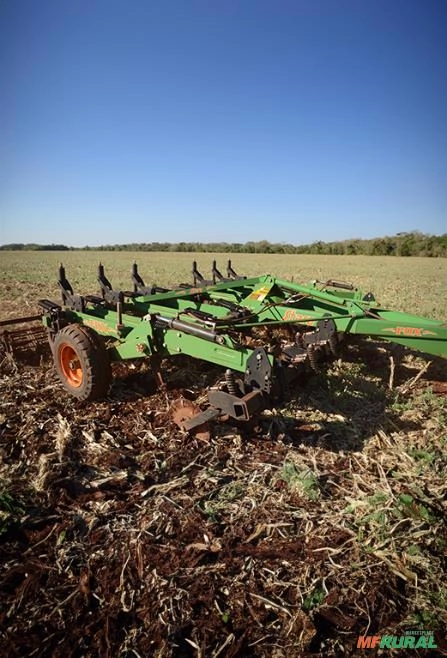 Escarificador Fox Stara Imagem Escarificador Fox Stara