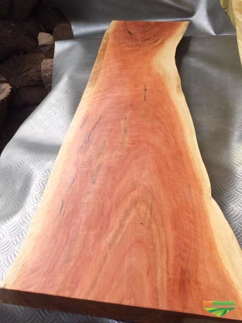 Compro Madeiras de Demolição, de Lei e Reflorestamento. Imagem Compro Madeiras de Demolição, de Lei e Reflorestamento.