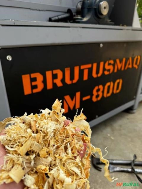 Imagem Máquina de Fazer maravalha de sobras de madeira Imagem Máquina de Fazer maravalha de sobras de madeira