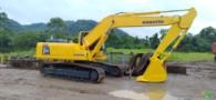 Escavadeira PC240-8 Imagem Escavadeira PC240-8