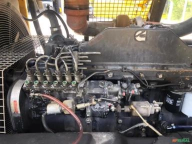 Imagem Conjunto de compressor e perfuratriz Imagem Conjunto de compressor e perfuratriz