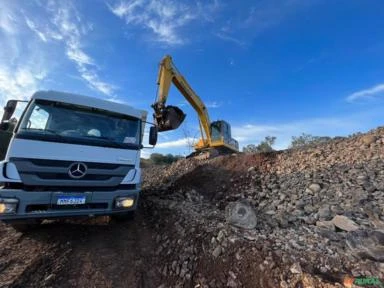 Execução de serviços de terraplanagem, desmonte de rocha e limpeza de túneis