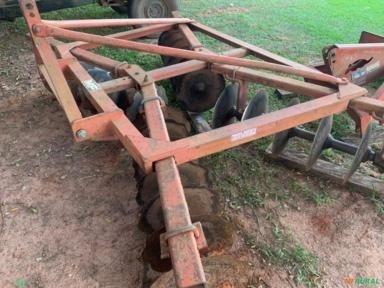 Grade Niveladora Hidráulica 26 discos Imagem Grade Niveladora Hidráulica 26 discos