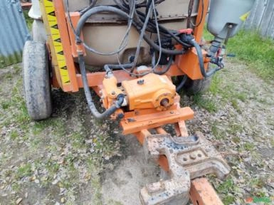 Imagem Pulverizador Jacto 16m Imagem Pulverizador Jacto 16m