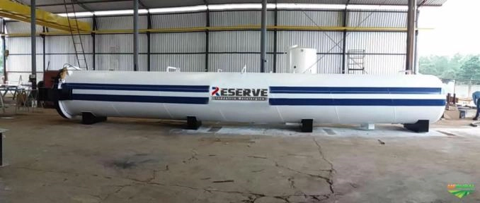 Autoclave para tratamento de madeiras Imagem Autoclave para tratamento de madeiras