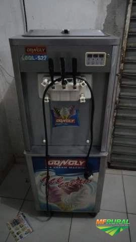 Imagem Vendo Maquina de Sorvete Expresso Imagem Vendo Maquina de Sorvete Expresso