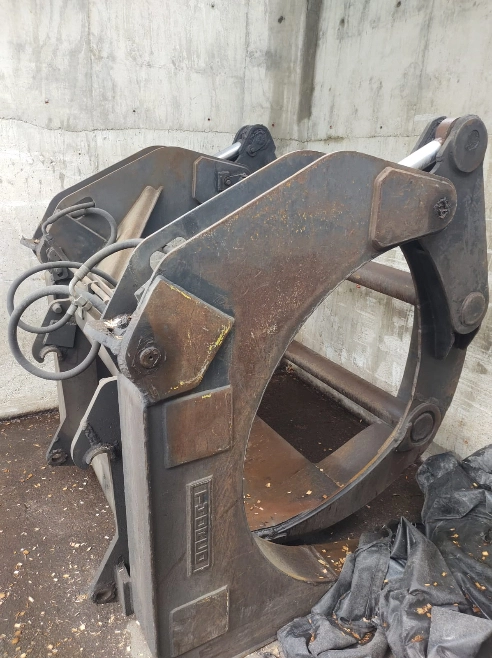 Garra florestal (THORCO) Imagem Garra florestal (THORCO)