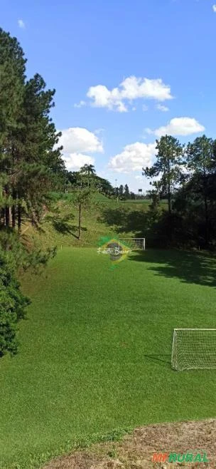 Casa em condomínio fechado – região de Campinas