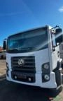 Caminhão Volkswagen VW 17.230 CRM 4X2 Ano 2021 Branco Diesel Imagem Caminhão Volkswagen VW 17.230 CRM 4X2 Ano 2021 Branco Diesel