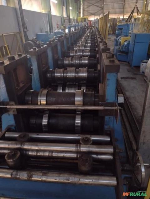 PERFILADEIRA DE MONTANTES DE SILOS Imagem PERFILADEIRA DE MONTANTES DE SILOS