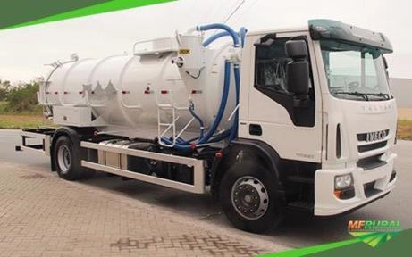 Tanque combinado limpa fossa - hidrojato à venda Equipamento para saneamento Imagem Tanque combinado limpa fossa - hidrojato à venda Equipamento para saneamento