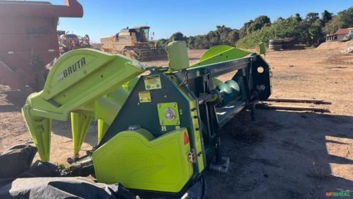 Imagem Colhedeira Tc 57 ano 2006 Imagem Colhedeira Tc 57 ano 2006