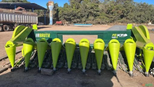 Imagem Colhedeira Tc 57 ano 2006 Imagem Colhedeira Tc 57 ano 2006