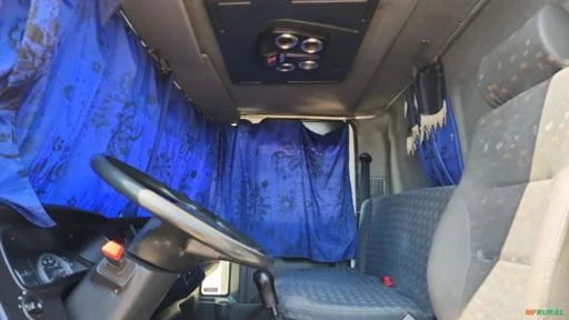 Imagem CAMIONETE BOIADEIRA Imagem CAMIONETE BOIADEIRA