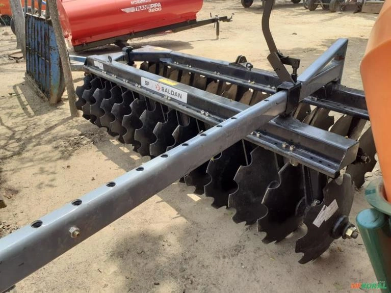 Grade Niveladora Marca Baldan Modelo sp 28 X 22" X 200 Mm em 435978