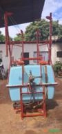 Pulverizador de 600 Litros com barras marca Montana Imagem Pulverizador de 600 Litros com barras marca Montana