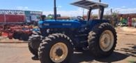 Trator New Holland 7630 4X4 Imagem Trator New Holland 7630 4X4