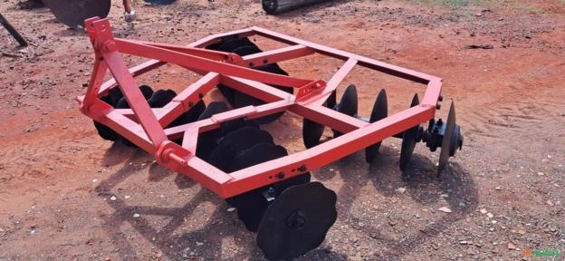 Grade Hidraulica 20 discos Reformada e Pintada Imagem Grade Hidraulica 20 discos Reformada e Pintada