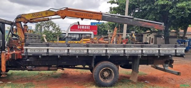 Caminhão Cargo 1415 Com Munck Madal Imagem Caminhão Cargo 1415 Com Munck Madal