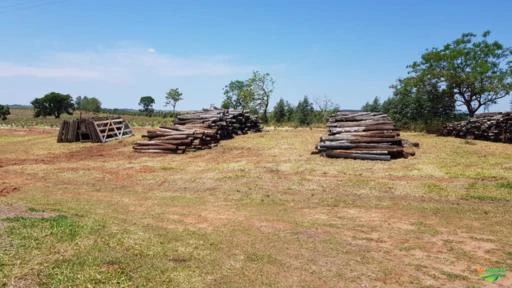 Palanque de cerca em aroeira  2,60m