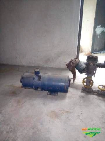 Imagem Conjunto bomba de irrigação de alta pressão e distancia Imagem Conjunto bomba de irrigação de alta pressão e distancia