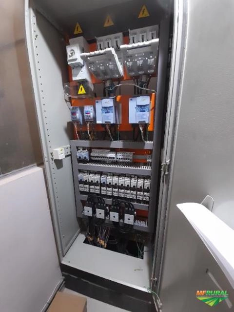 Painéis elétricos direto da fábrica Imagem Painéis elétricos direto da fábrica