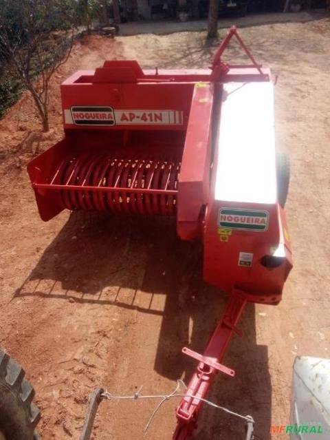 Imagem Enfardadeira de feno AP 41 Imagem Enfardadeira de feno AP 41