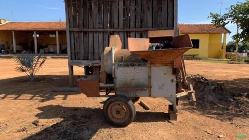 Batedeira de cereais BC80 Imagem Batedeira de cereais BC80