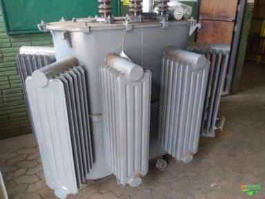 TRANSFORMADOR DE ENERGIA ALTA TENSÃO Imagem TRANSFORMADOR DE ENERGIA ALTA TENSÃO
