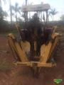 Máquina de arrancar plantas e palmeiras