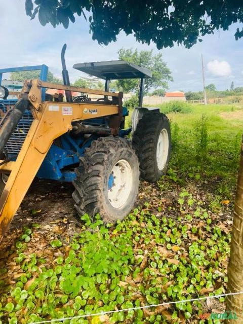 Imagem TRATOR NEW HOLLAND 7630 COM CONCHA Imagem TRATOR NEW HOLLAND 7630 COM CONCHA