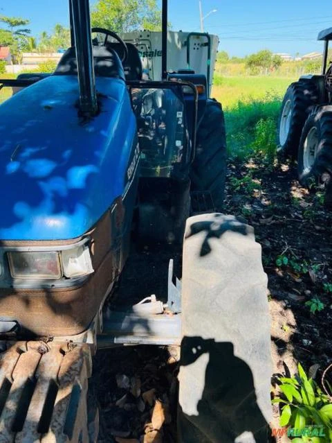 Imagem TRATOR NEW HOLLAND TL 70 4X4 ANO 02 Imagem TRATOR NEW HOLLAND TL 70 4X4 ANO 02