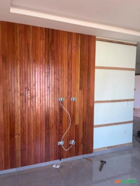 Ripado de peroba rosa Imagem Ripado de peroba rosa