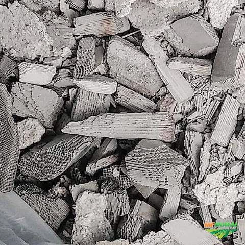 Compro catalisador 400,00/kg Imagem Compro catalisador 400,00/kg