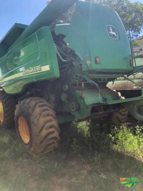 Colheitadeira de grãos John Deere 9750 STS ANO 2002