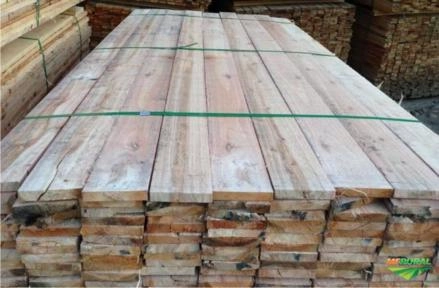 Madeira Serrada Eucalipto Imagem Madeira Serrada Eucalipto