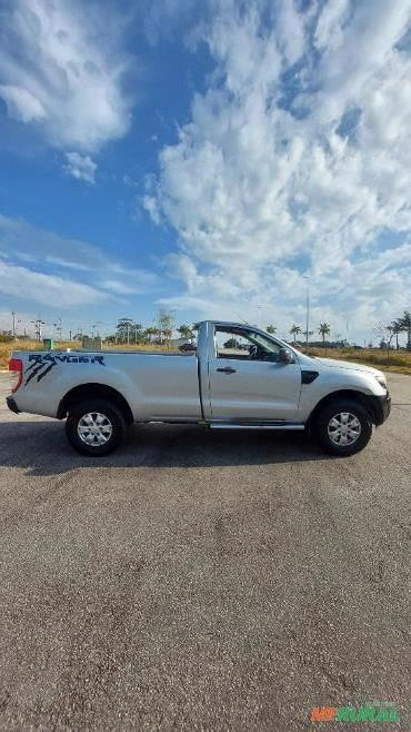 FORD RANGER CABINE SIMPLES 3.2 DIESEL 4X4 2013