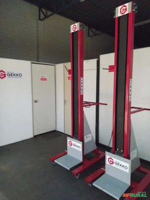 Imagem Elevador de Sacaria – Levantador de Sacaria – Elevador de Sacos – Levantador de Sacaria Imagem Elevador de Sacaria – Levantador de Sacaria – Elevador de Sacos – Levantador de Sacaria